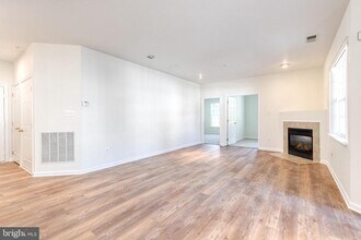 5003 Hollington Dr in Owings Mills, MD - Building Photo - Building Photo