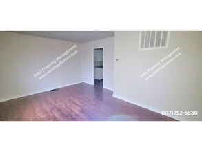 7355 Westchester Dr in Lawrence, IN - Building Photo - Building Photo