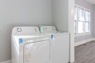 2659 W Homer St, Unit #1F in Chicago, IL - Building Photo - Building Photo