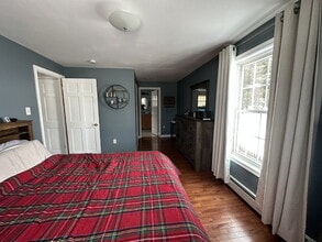 39 Lawn Ave in South Portland, ME - Building Photo - Building Photo