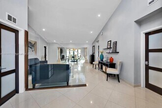 9260 SW 134th Pl in Miami, FL - Building Photo - Building Photo