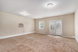 4474 Thornwood Crescent in Stone Mountain, GA - Building Photo - Building Photo