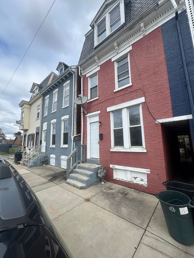 731 S Beaver St in York, PA - Building Photo - Building Photo