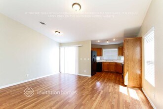 512 Calypso Dr in Henderson, NV - Building Photo - Building Photo