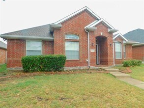 6121 Apache Dr in The Colony, TX - Building Photo - Building Photo