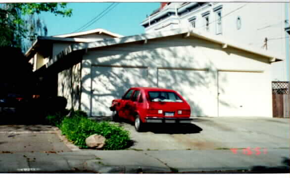 1725 San Antonio Ave in Alameda, CA - Foto de edificio