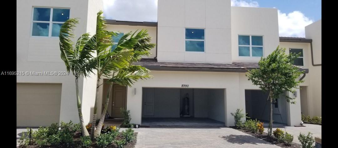 8990 Zevon Ct in Wellington, FL - Building Photo