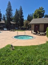 3715 Tallyho Dr in Sacramento, CA - Building Photo - Building Photo