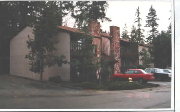 12707 NE 118th St in Kirkland, WA - Building Photo