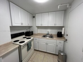 3301 NE 5th Ave, Unit 201 in Miami, FL - Building Photo - Building Photo