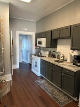24 N Cooper St, Unit 1 in Memphis, TN - Building Photo - Building Photo