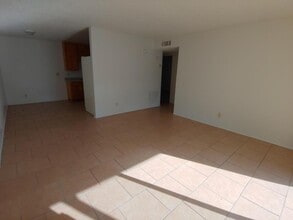 2128 Florence Ave in Kingman, AZ - Building Photo - Building Photo