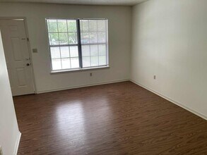 2704 N Villa Blvd, Unit 2704 North Villia in Fayetteville, AR - Building Photo - Building Photo