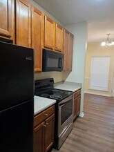 213 Shenandoah Dr in Riverdale, GA - Building Photo - Building Photo