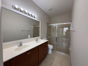 3245 NW 31st Terrace in Oakland Park, FL - Building Photo - Building Photo