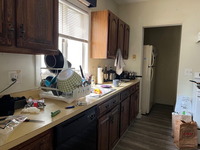 54 Bristol Rd, Unit 1 in Medford, MA - Building Photo - Building Photo