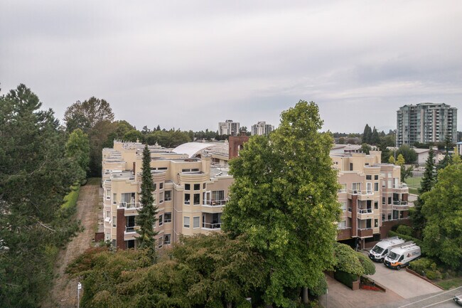 Renaissance in Richmond, BC - Building Photo - Building Photo