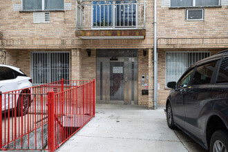 2265 W 7th St in Brooklyn, NY - Building Photo - Building Photo