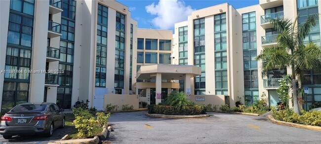 2075 SW 122nd Ave in Miami, FL - Building Photo - Building Photo