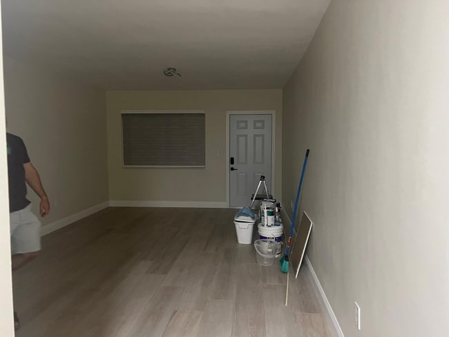 3591 SW 11th St in Miami, FL - Building Photo - Building Photo