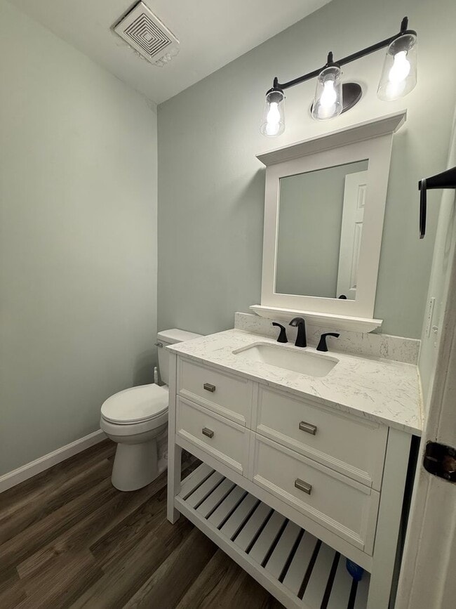 4184 Balmoral Ct in North Charleston, SC - Building Photo - Building Photo