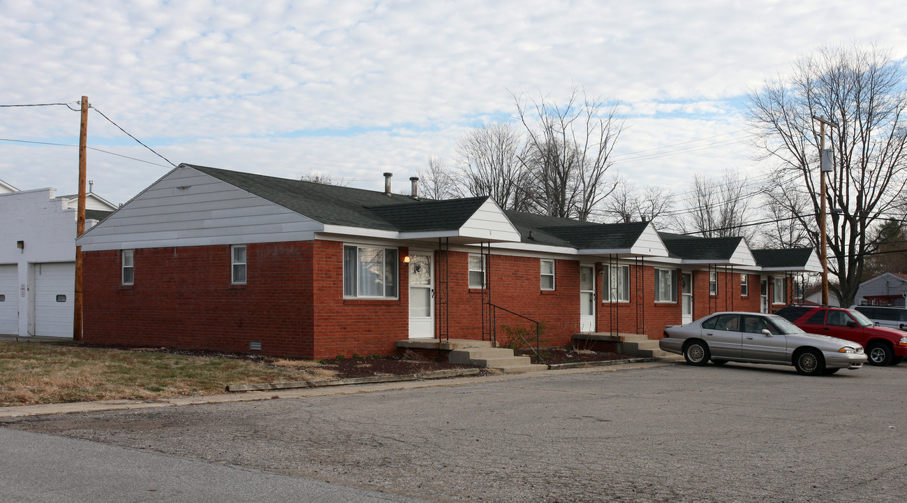 151 Baldwin St in Bargersville, IN - Building Photo