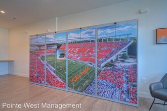 Fourteen35 Apartments in Blacksburg, VA - Building Photo - Interior Photo