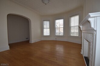 680 Bloomfield Ave in Bloomfield, NJ - Building Photo - Building Photo