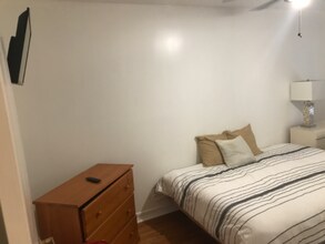 1100 Westchester Ave in Bronx, NY - Building Photo - Building Photo