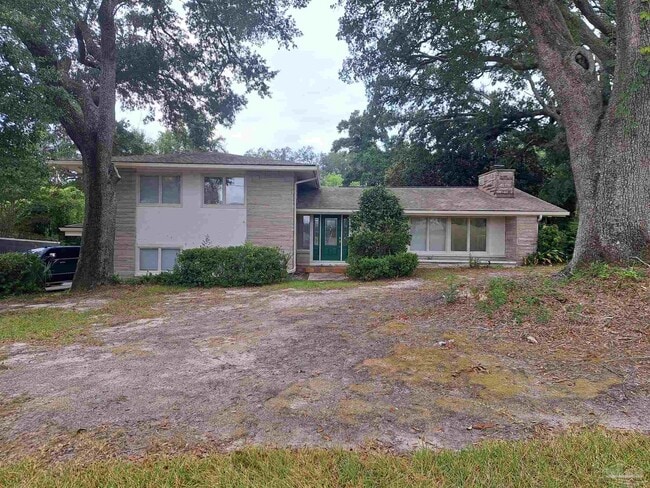 property at 8598 Meadowbrook Dr