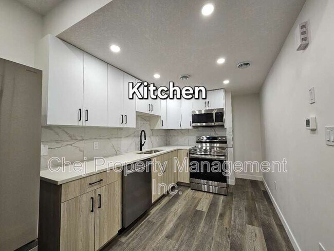20719-20725 25 Ave NW in Edmonton, AB - Building Photo - Building Photo