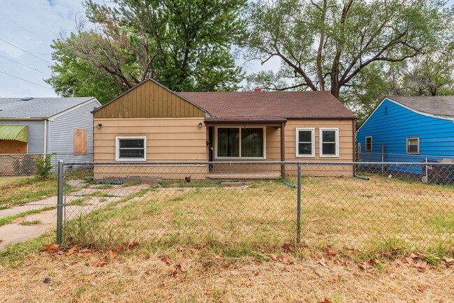 912 N Green St in Wichita, KS - Building Photo - Building Photo