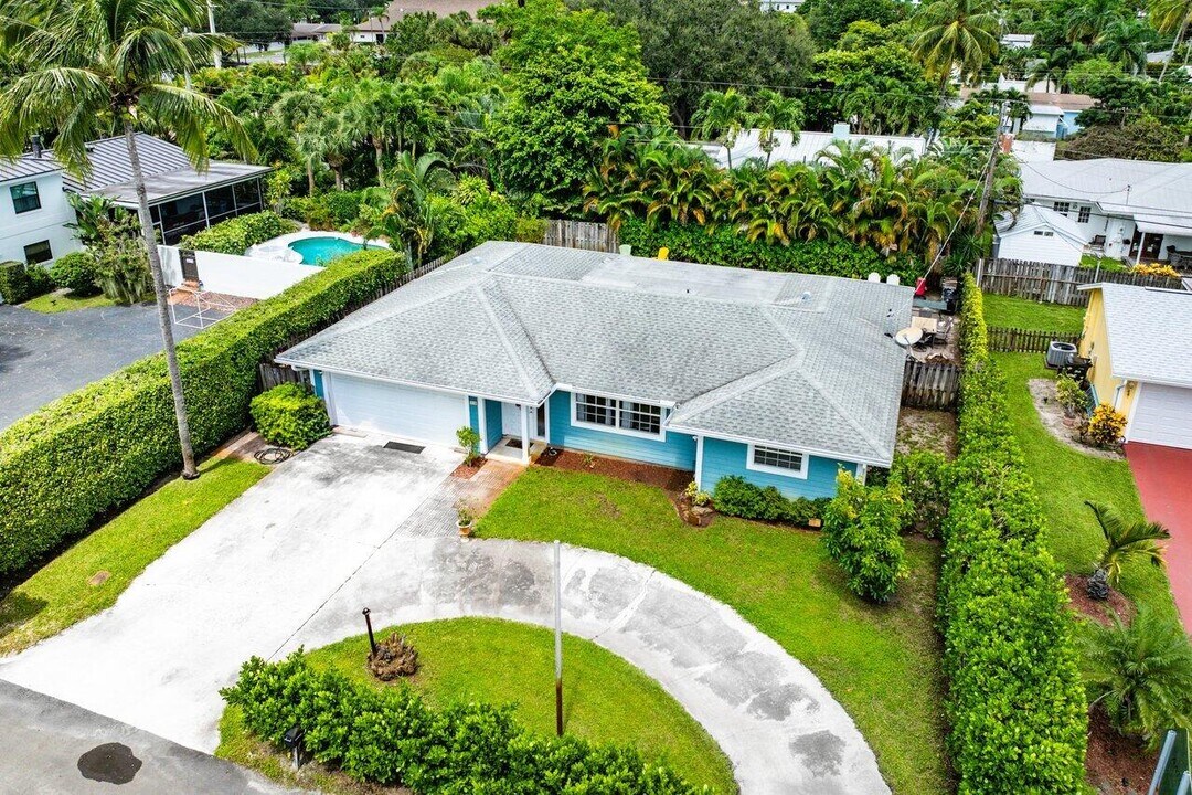 15 NE 18th St in Delray Beach, FL - Building Photo