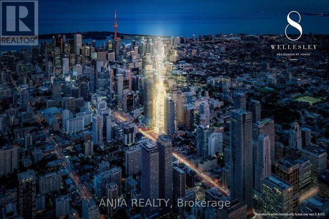 8-2718 Wellesley St W