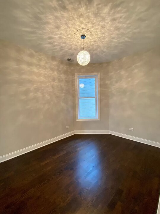 3651 W Palmer St in Chicago, IL - Building Photo