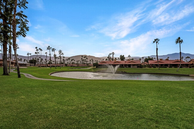 11 Camino Arroyo Pl in Palm Desert, CA - Building Photo - Building Photo