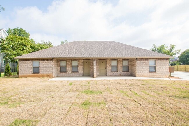 property at 410 W Matthews Ave