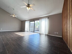20 Lakeview Village in Montgomery, TX - Building Photo - Building Photo