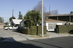 15933 Hunsaker Ave Apartamentos