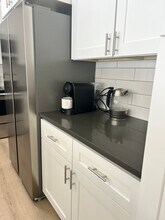 5265 Scranton Ct in Denver, CO - Building Photo - Building Photo