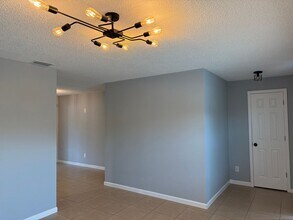 1180 Baton Dr in Deltona, FL - Building Photo - Building Photo