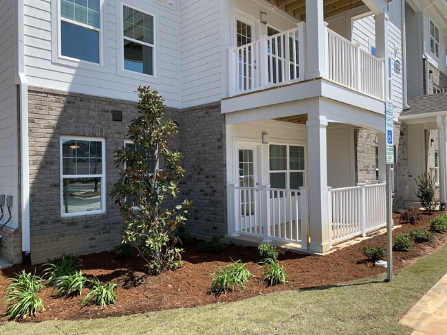 Abbington Village in Raleigh, NC - Building Photo - Building Photo