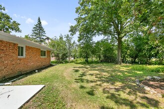 5 Danube Way in Olympia Fields, IL - Building Photo - Building Photo