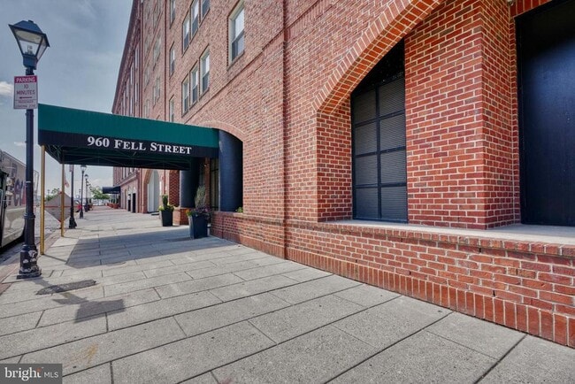property at 960 Fell St