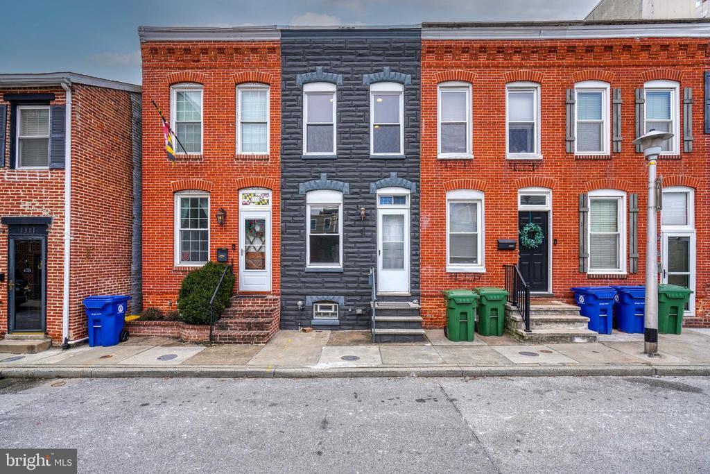 1315 Cooksie St in Baltimore, MD - Building Photo
