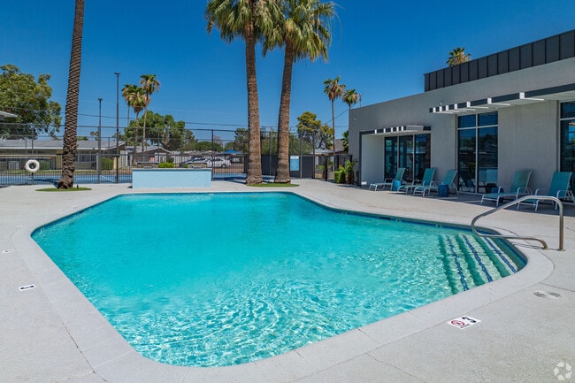 Park Villas in Glendale, AZ - Foto de edificio - Building Photo