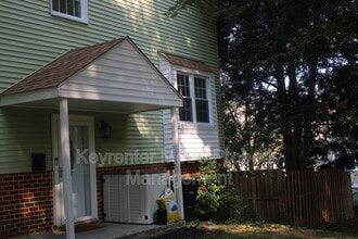 201 Castleton Terrace in Upper Marlboro, MD - Foto de edificio - Building Photo
