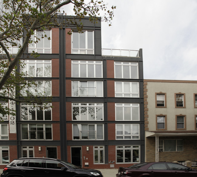 275 Manhattan Ave in Brooklyn, NY - Building Photo - Building Photo