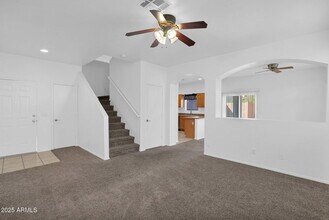 1750 W Union Hills Dr in Phoenix, AZ - Building Photo - Building Photo