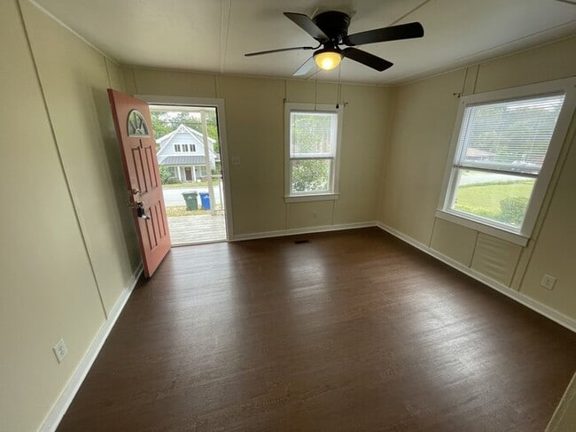 829 S State St in Raleigh, NC - Building Photo - Building Photo